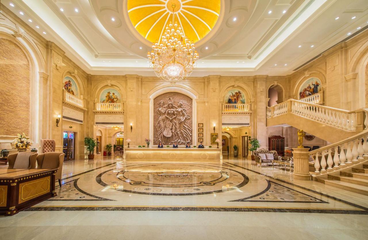 Vienna International Hotel Shenyang Railway Station Екстер'єр фото