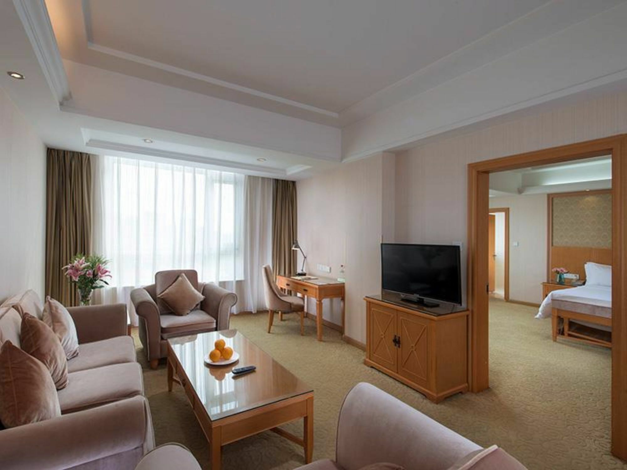 Vienna International Hotel Shenyang Railway Station Екстер'єр фото